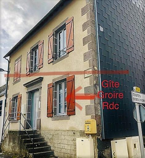 Les Gites Du Paradis Murol Eksteriør bilde
